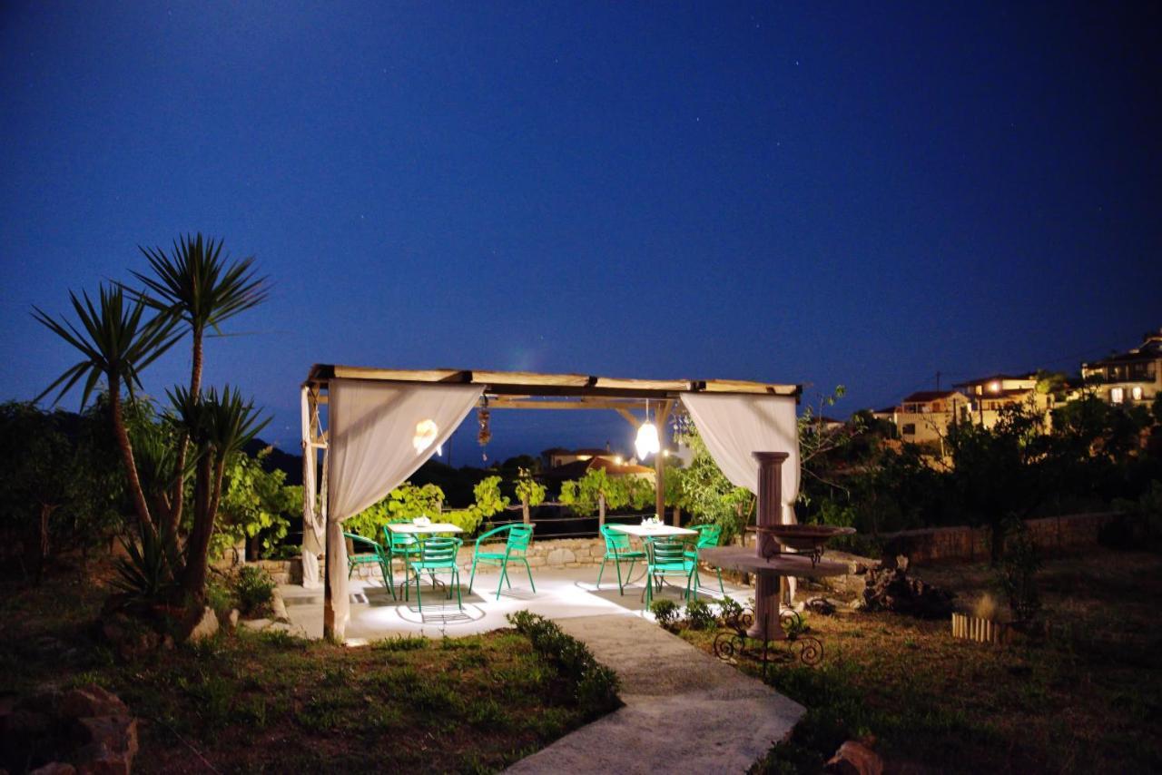 Orfeas House 2 Villa Patitírion Buitenkant foto